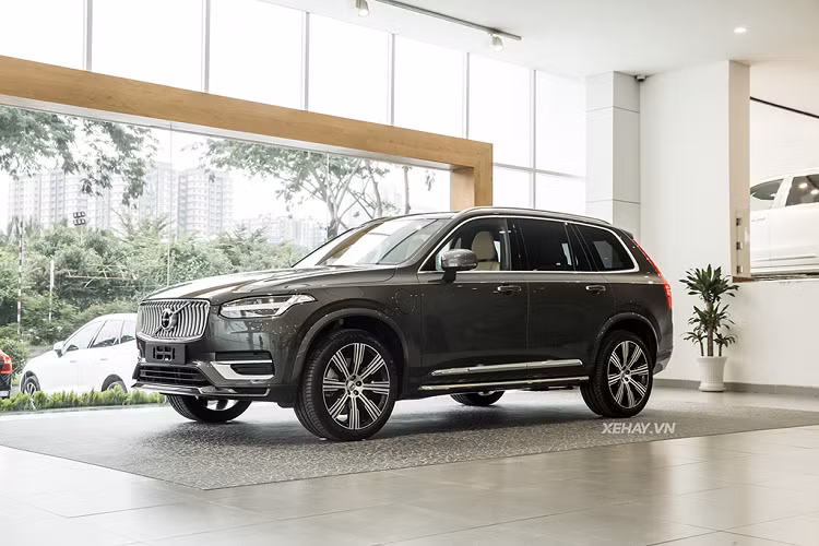 Volvo lai “quay ngoat 180 do” su dung ten cu cho xe oto moi