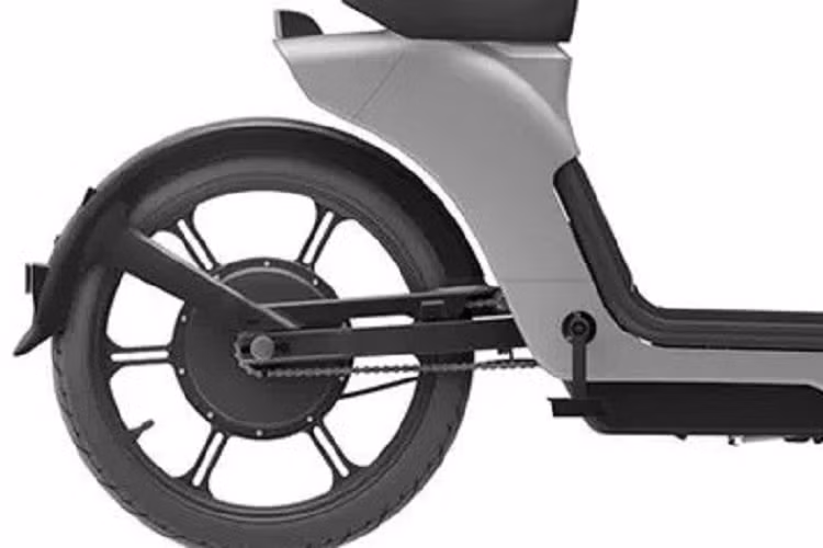 Bánh trước đi kèm phanh đĩa trong khi bánh sau dùng phanh tang trống. Xe có thể sẽ được trang bị hệ thống phanh kết hợp CBS quen thuộc của hãng Honda. Trên bánh sau còn có mô-tơ điện với sự hỗ trợ của bàn đạp thông qua xích.