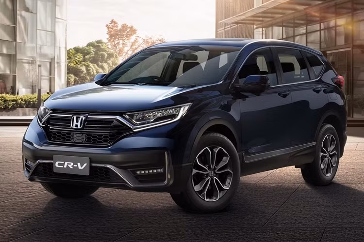 Đây không phải là lần đầu tiên Honda tung ra chương trình khuyến mãi lớn cho CR-V trong năm nay. Hồi tháng trước, mẫu SUV của Honda cũng được khuyến mãi 90-95 triệu đồng tiền mặt kèm tặng phụ kiện. Bên cạnh đó, mẫu sedan cỡ B - Honda City hiện cũng được các đại lý tung ưu đãi giảm 30 triệu đồng tiền mặt kèm phụ kiện trị giá 60 triệu đồng.