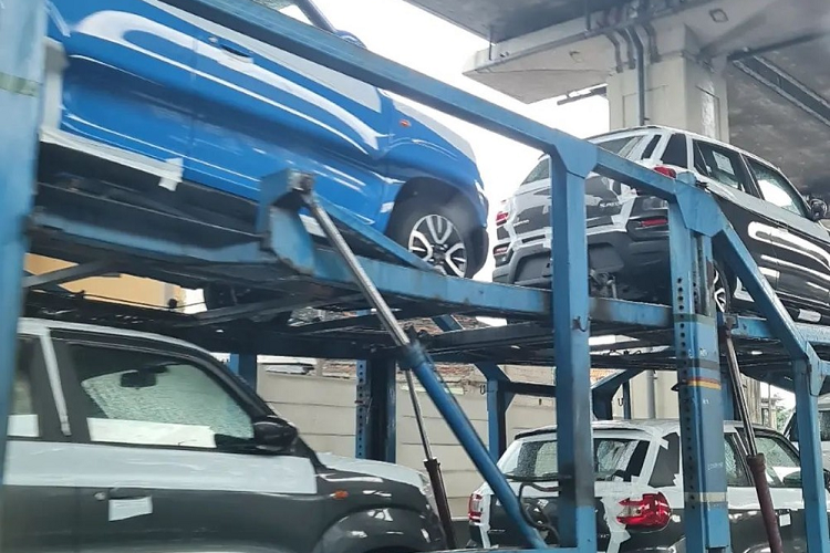 Ngay cả trang bị an toàn của Suzuki S-Presso tại Philippines cũng nghèo nàn với 2 túi khí, hệ thống chống bó cứng phanh ABS và cảm biến đỗ xe phía sau. Đây cũng là một phần lý do khiến mẫu SUV này nhận 0 sao an toàn trong thử nghiệm của Chương trình đánh giá xe mới toàn cầu (Global NCAP) vào cuối năm 2020.