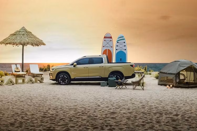 Đến nay, khách hàng Trung Quốc đã có thể nhận hàng mẫu xe đầu tiên của thương hiệu Radar Auto vì quá trình sản xuất xe bán tải Radar Auto 2023 chạy điện đã bắt đầu tại Nhà máy thông minh Zibo ở tỉnh Sơn Đông vào ngày 9 tháng 11 vừa qua. Giá xe Radar RD6 2023 từ 178.800 RMB (tương đương 24.600 đô la hay 625 triệu đồng).