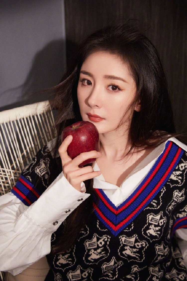 Duong Mich: “Toi du giau de khong phai nuong tua vao ai“-Hinh-3