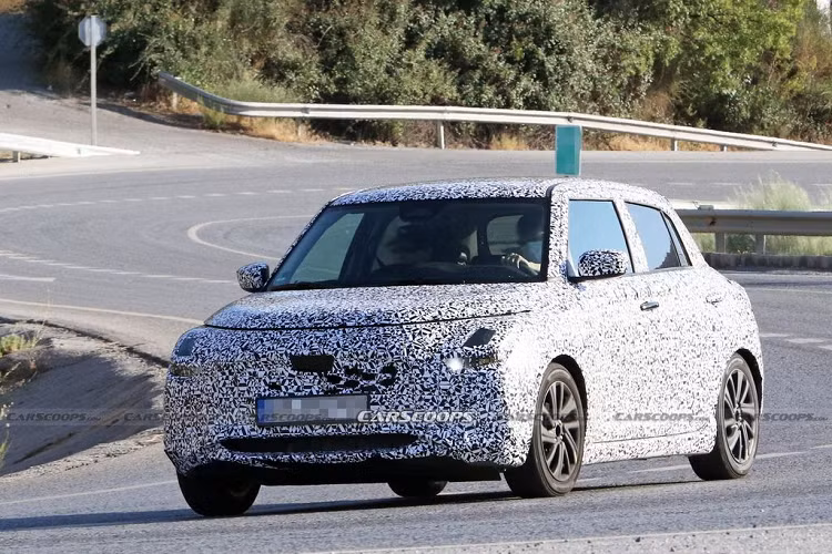 Cũng theo trang báo Nhật Bản, Swift mới vẫn sử dụng loại động cơ 1.2L và có tùy chọn hybrid giống thế hệ hiện tại nhưng được tinh chỉnh để cải thiện công suất và mức độ tiêu thụ nhiên liệu. Đối với phiên bản Sport, nhiều khả năng xe được trang bị động cơ 1.4L tăng áp công suất 127 mã lực, 235 Nm mô-men xoắn, kết hợp cùng hệ thống hybrid nhẹ 48V.