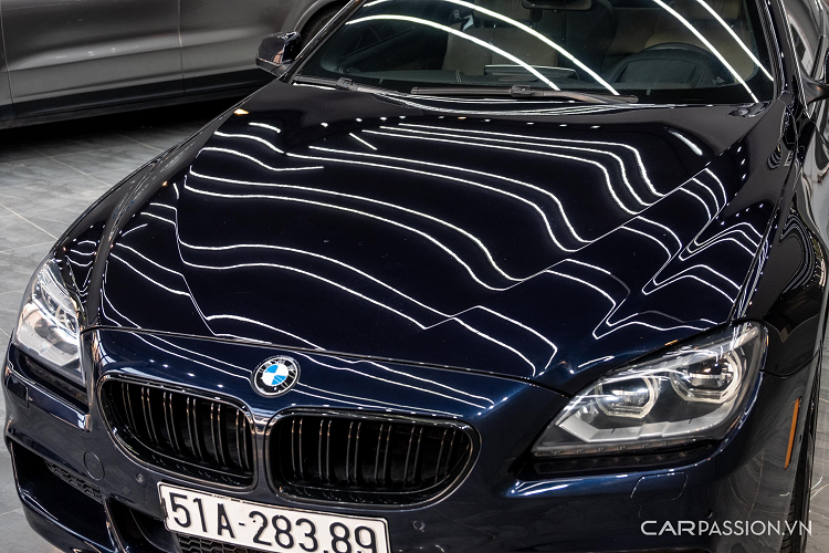 Sở hữu khối động cơ mạnh mẽ cùng hệ thống ống xả nguyên bản cho âm thanh uy lực không khác gì các mẫu siêu xe nên việc kiểm soát chiếc xe theo phong cách tà tà dạo phố khá là khó chịu. Vậy nên các bạn đừng quá ngạc nhiêu khi thấy 650i lao vun vút trên đường.