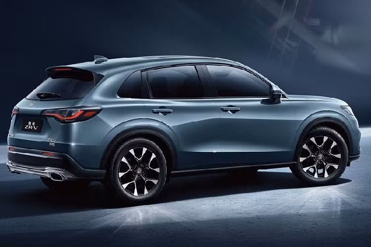 Tại Việt Nam, Honda HR-V 2022 dự kiến sẽ chính thức trình làng vào cuối quý II năm nay dưới dạng xe nhập khẩu nguyên chiếc từ Thái Lan. Xe tại Việt Nam sẽ có 3 phiên bản là E, EL và RS với giá dao động trong khoảng từ 700 - 900 triệu đồng.