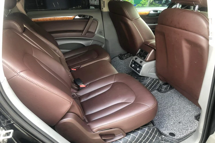 Lý do chính là các mẫu xe sang của Đức đời cũ luôn có rủi ro về tình trạng kỹ thuật khi nó đã được sử dụng qua nhiều năm, độ tin cậy giảm dần theo năm tháng, thậm chí có thể “nằm đường” gây phiền phức cho chủ sở hữu. Chính vì thế đòi hỏi người dùng phải chấp nhận sửa chữa và bảo dưỡng với chi phí không hề nhỏ, thậm chí phụ tùng khó tìm kiếm