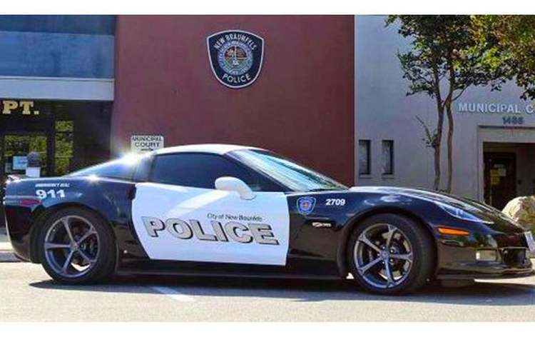 Mẫu Chevrolet Corvette Z06 này có công suất lên tới 1.005 mã lực và đạt vận tốc tối đa 366 km/giờ.