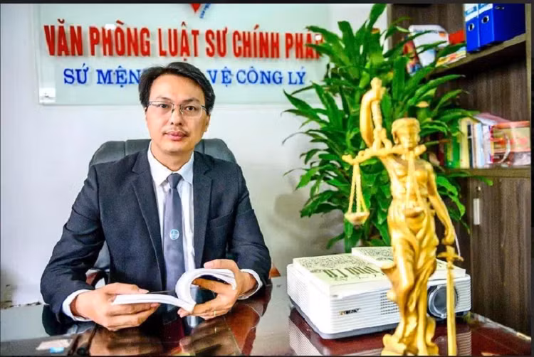 Chuyen 'ngam mieng an tien' va tra lai qua tang trong vu Viet A-Hinh-2