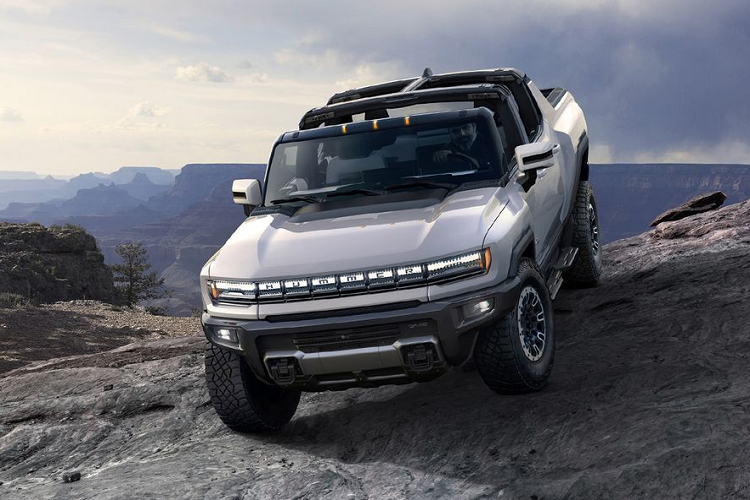 Cả hai sự cố trên mẫu GMC Hummer 2022 và BrightDrop EV600 tại thị trường Mỹ đều liên quan hệ thống chống thấm bảo vệ cụm pin trên xe.