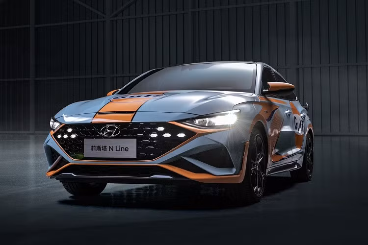 Nguồn cung cấp sức mạnh cho Hyundai Lafesta N Line 2023 tại thị trường Trung Quốc là động cơ xăng 4 xi-lanh, tăng áp, dung tích 1.5L, sản sinh công suất tối đa 200 mã lực. So với Hyundai Elantra N Line 2023 tại Việt Nam, xe yếu hơn 4 mã lực.