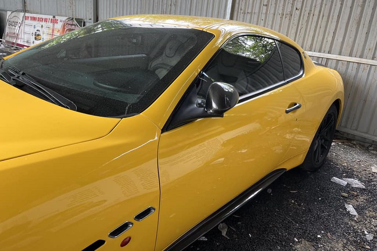 Thực tế, số lượng xe Maserati GranTurismo hiện nay tại Việt Nam khá đông đảo, rải rác từ Bắc vào Nam. Tuy nhiên, số xe thuộc phiên bản MC Sport Line như chiếc xe này lại vô cùng hiếm.