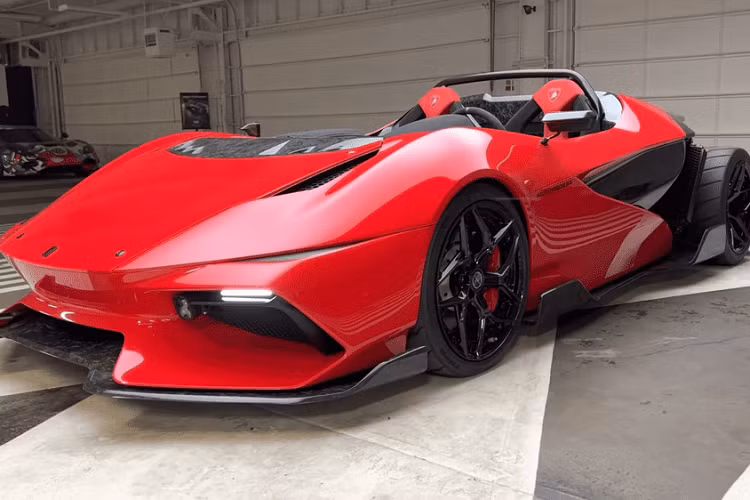 Ở thế hệ thứ 2, động cơ được nâng cấp lên dung tích 5.2 lít và sản sinh 552 mã lực và 540 Nm mô-men xoắn cực đại. Gallardo bắt đầu được thay thế bởi Huracán vào năm 2014. Hiện giá xe DRVN Concepts Monterossa độ từ Lamborghini Gallardo chưa được công bố.