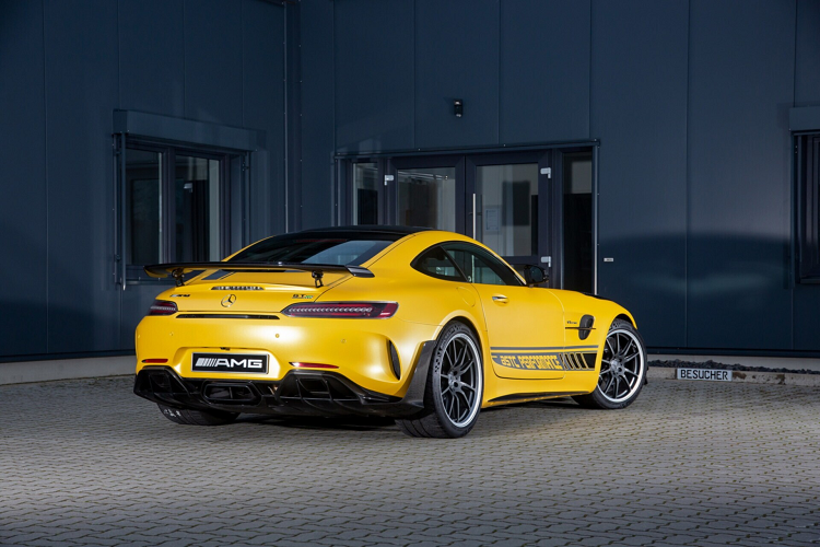 Động cơ V8 tăng áp kép dung tích 4.0 lít cho công suất tối đa 577 mã lực đã được BSTC Performance nâng cấp đáng kể bằng bộ tăng áp kép mới từ Weistec Engineering, bộ làm mát không khí từ Wagner, hệ thống ống xả IPE, đường ống khí nạp bằng sợi carbon ARMA và phần mềm ECU được tinh chỉnh.