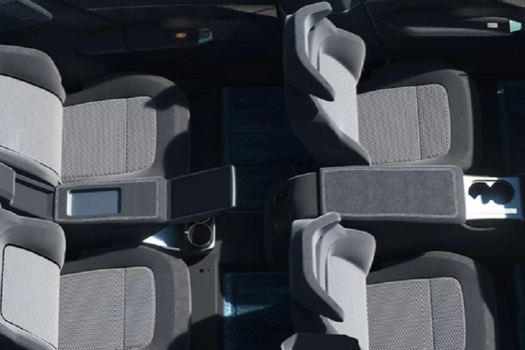 Hiện tại, nhà sản xuất Ấn Độ vẫn còn giữ kín các thông tin chi tiết của xe SUV điện gầm cao Defy, cũng như thiết kế đầu xe. Tuy nhiên hình ảnh từ phía sau cho thấy xe dài gần 5m, với dải đèn hậu trải dài khá bắt mắt. Kiểu dáng tổng thể mui xe xuôi về phía sau đậm chất Range Rover Velar.