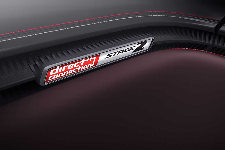 eStage 1 sẽ giúp nâng cấp phiên bản công suất 455 mã lực lên 495 mã lực, trong khi eStage 2 tăng công suất lên 535 mã lực. Bắt đầu với chiếc xe mạnh 590 mã lực, và các nâng cấp eStage 1 và 2 sẽ giúp tăng công suất lên 630 mã lực và 670 mã lực, đem lại trải nghiệm lái thú vị của một chiếc xe thể thao chạy điện.