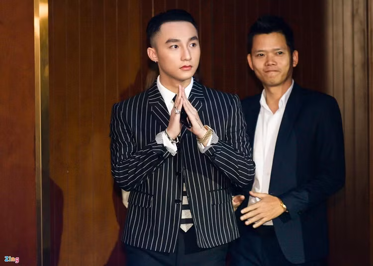 Phan ung tu nhan hang sau vu MV bi go cua Son Tung-Hinh-3