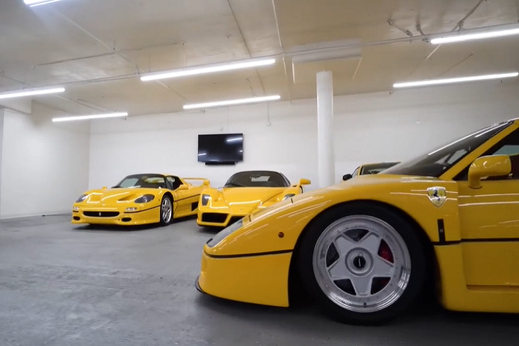 Mô-men xoắn cực đại 577 Nm. Sức mạnh được truyền tới bánh thông qua hộp số sàn 5 cấp, nhờ đó, siêu xe Ferrari F40 của David Lee có thể dễ dàng đua nước rút từ vị trí xuất phát lên 100 km/h chỉ trong thời gian 4,7 giây trước khi đạt vận tốc tối đa 321 km/h.