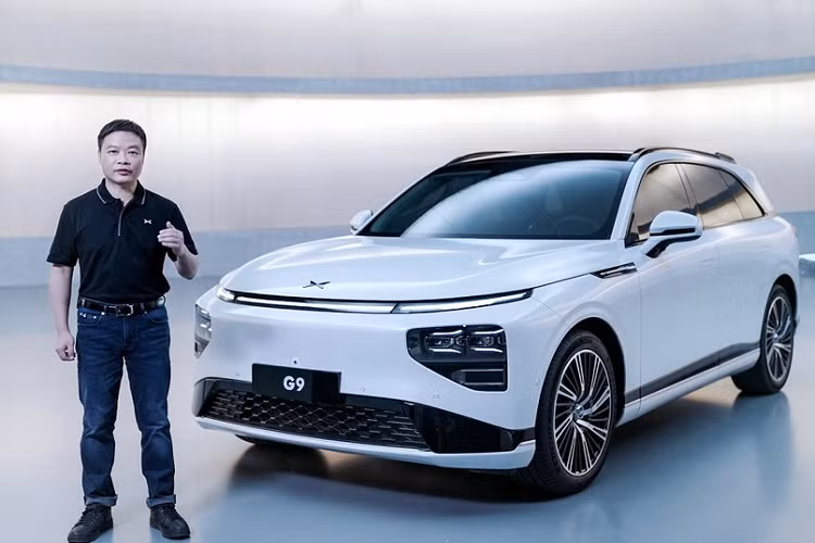 XPeng G9 2023 cua Trung Quoc hon 1 ty dong, co gi dau VinFast VF9