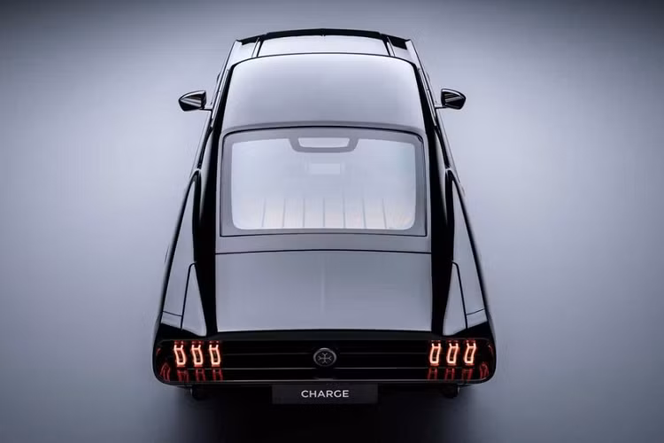 Những gì họ mất ở tiếng ồn động cơ sẽ được bù đắp bằng hiệu suất mạnh mẽ và độ tin cậy. Nhưng một số mẫu xe cổ khác, ví như Ford Mustang, thì nhất định cần đến một âm thanh ống xả thật kích thích.