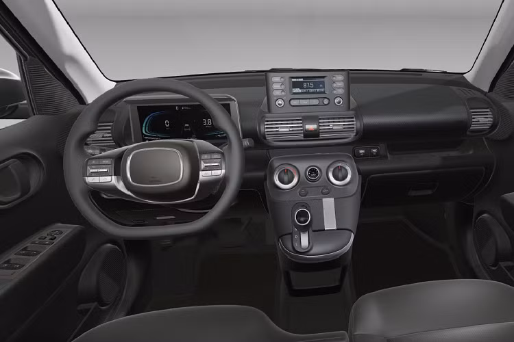 Các tùy chọn khác bao gồm sưởi vô lăng sưởi, sấy gương tự động với giá 330.000 won, cản trước từ Casper Active với giá 950.000 won và giá nóc bằng kim loại của thương hiệu Thule với giá 550.000 won.