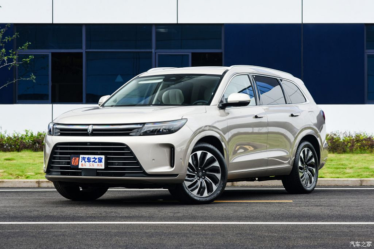 Trung Quốc mặc dù là đất nước đi sau về lĩnh vực ôtô điện nhưng lại có tốc độ phát triển cực nhanh. Các mẫu ôtô như Aito M7 2022 giá rẻ hay những công nghệ mới đã đưa Trung Quốc thành thị trường xe điện lớn nhất thế giới dù không phải là nước tiên phong.