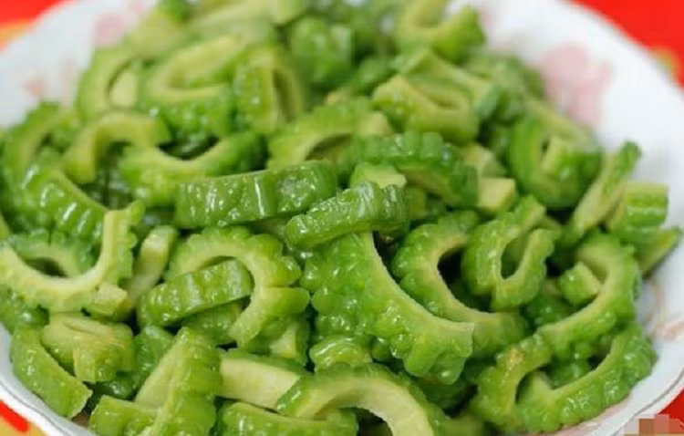 2 loai thuc pham duoc khuyen khong an cung muop dang neu khong muon bi “bon rut” het canxi-Hinh-3