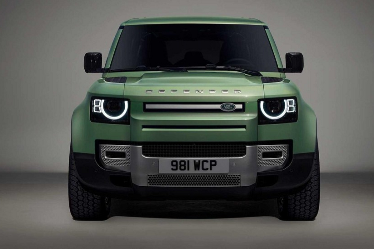 Land Rover Defender 75th Limited Edition ra mat, tu 2,2 ty dong