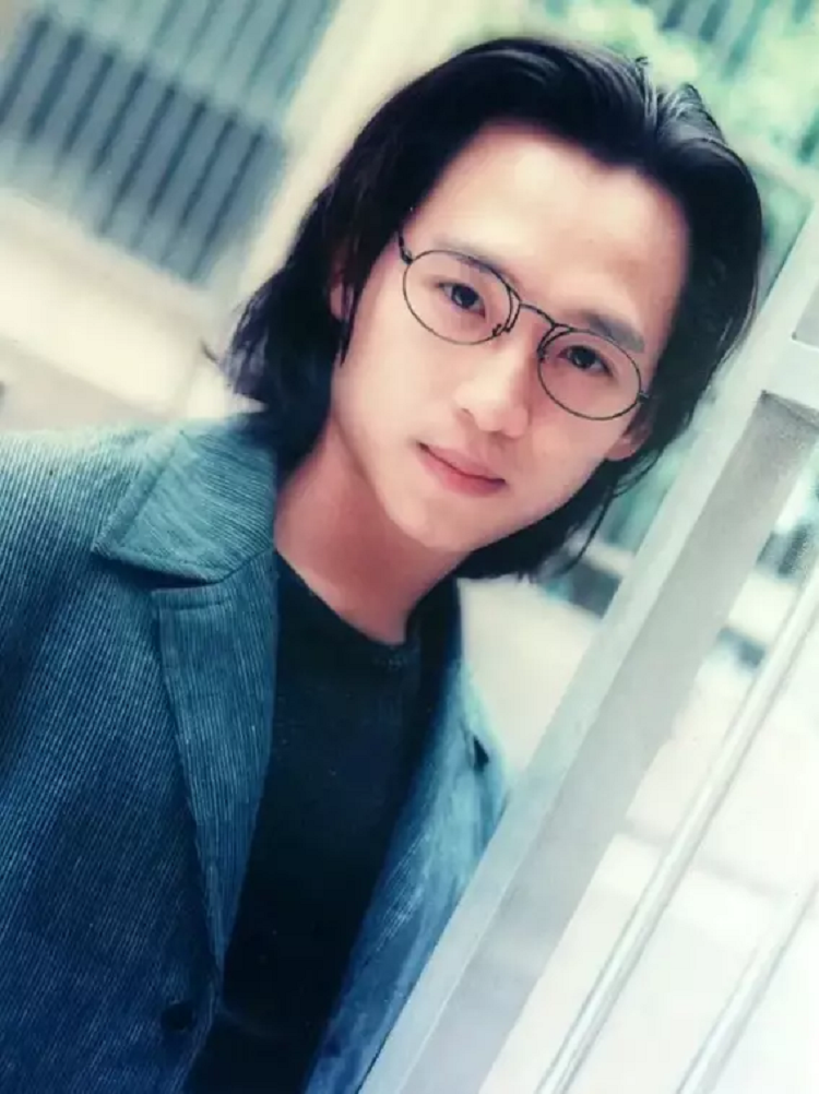 He lo tinh dau cua Truong Ba Chi, co 'nuot' hon Ta Dinh Phong?-Hinh-2