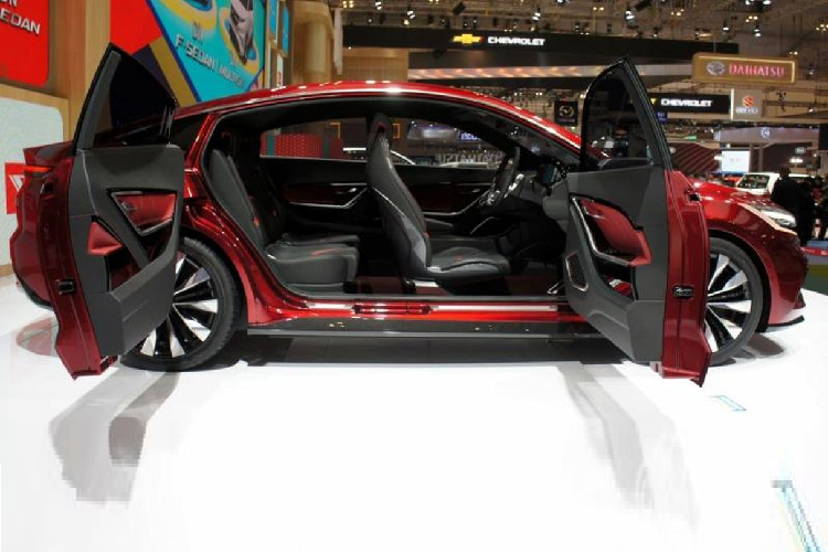 Về truyền động, Toyota Yaris Sedan thế hệ mới dự kiến sẽ có 2 tùy chọn động cơ khác nhau. Bao gồm động cơ xăng 4 xi-lanh, DOHC, hút khí tự nhiên, dung tích 1.2L.