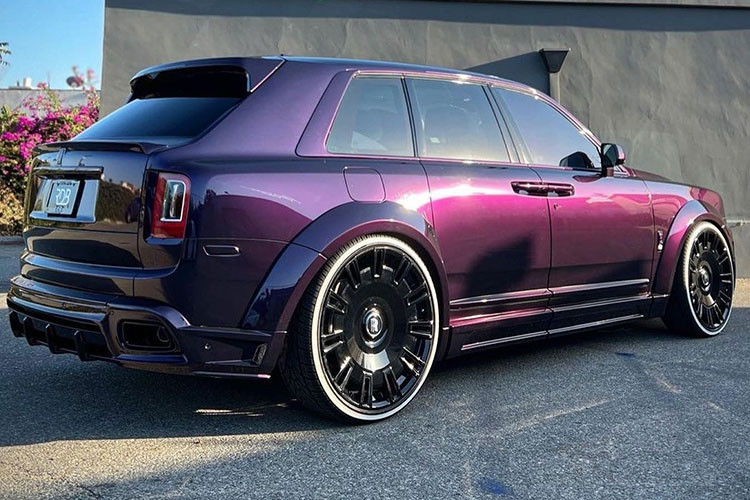 Chiếc SUV Rolls-Royce Cullinan của Moneybagg Yo mới tậu này là một trong những chiếc xe mới nhất trong bộ sưu tập xe sang của nam Rapper.