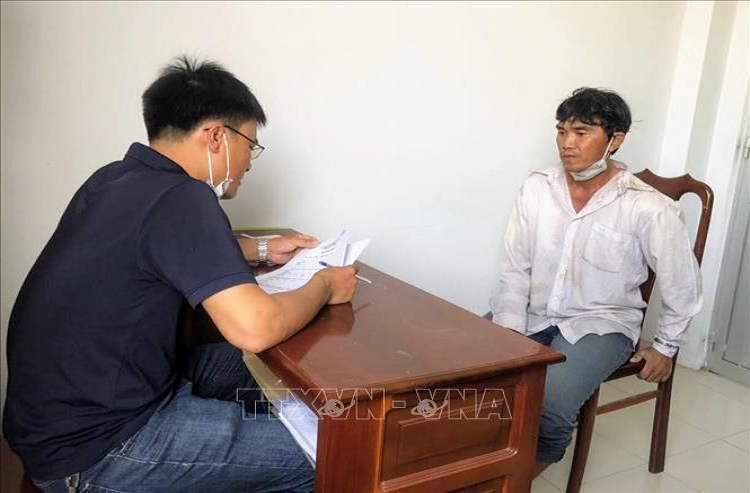 Truong Cong an phuong khong che ke cuop tui xach cua nu sinh-Hinh-3