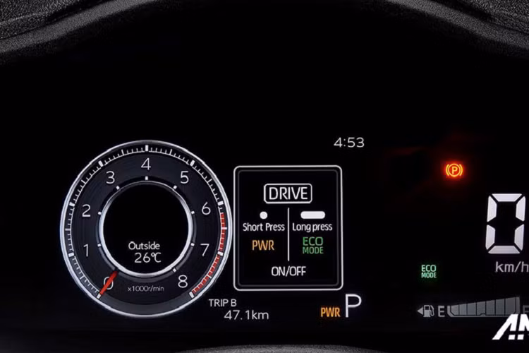 Điểm nhấn của mẫu xe sedan Toyota Vios 2023 nằm ở bảng đồng hồ kết hợp giữa analogue với màn hình màu đa thông tin TFT 7 inch, màn hình cảm ứng trung tâm 9 inch mới, hỗ trợ Android Auto/Apple CarPlay, hệ thống điều hòa đi kèm màn hình kỹ thuật số và lọc không khí, mở cửa không cần chìa khóa, phanh tay điện tử cũng như tính năng tự động giữ phanh tạm thời...