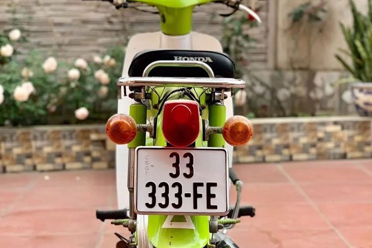 Mua xe được một tháng thì anh Tú bán chiếc xe này cho một “tay chơi xe” số đẹp ở ở Pleiku, Gia Lai với giá 23.333.333 đồng. Sau đó, anh tiếp tục theo đuổi đam mê của mình, sưu tầm thêm nhiều mẫu cub biển đẹp khác.