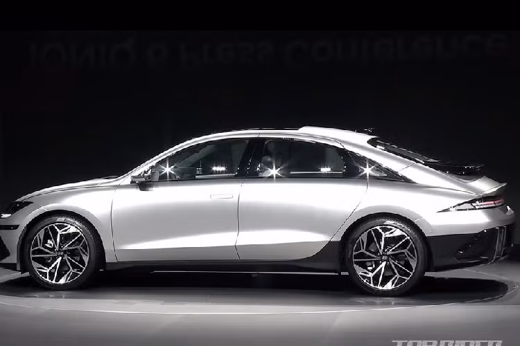 Bên cạnh đó, Hyundai Ioniq 6 2023 cũng sẽ được bán ở nhiều thị trường trên toàn cầu nhằm dần dần thay thế Sonata