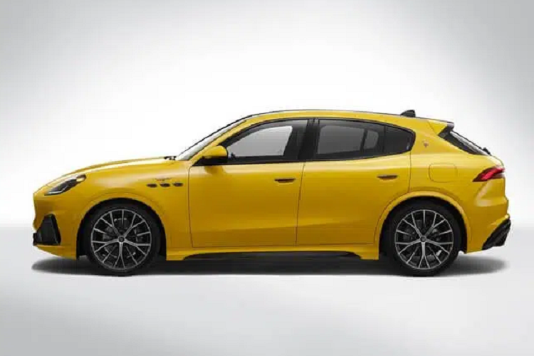 Sức mạnh này giúp xe Maserati Grecale Trofeo tăng tốc từ vị trí xuất phát lên 100 km/h trong thời gian 3,8 giây trước khi đạt tốc độ tối đa ở mức 285 km/h.