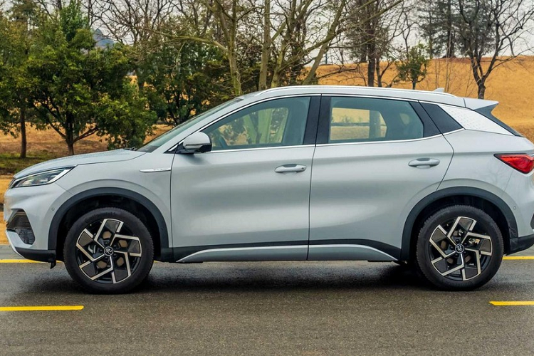 Đây chắc hẳn là một trong những tính năng có sẵn từ nhà máy kỳ lạ nhất mà chúng ta từng được thấy, song nó đáp ứng đúng khẩu vị của nhiều người tiêu dùng Trung Quốc vào lúc này.