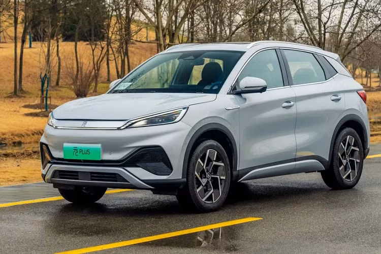 BYD Yuan Plus - crossover chay dien hat karaoke, chi tu 21.000 USD