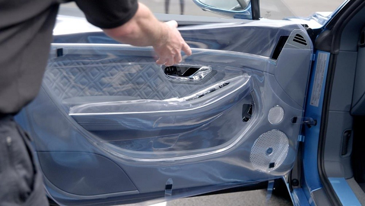 Bentley nhan chung chi “khong phat thai nhua” dau tien tu South Pole-Hinh-2