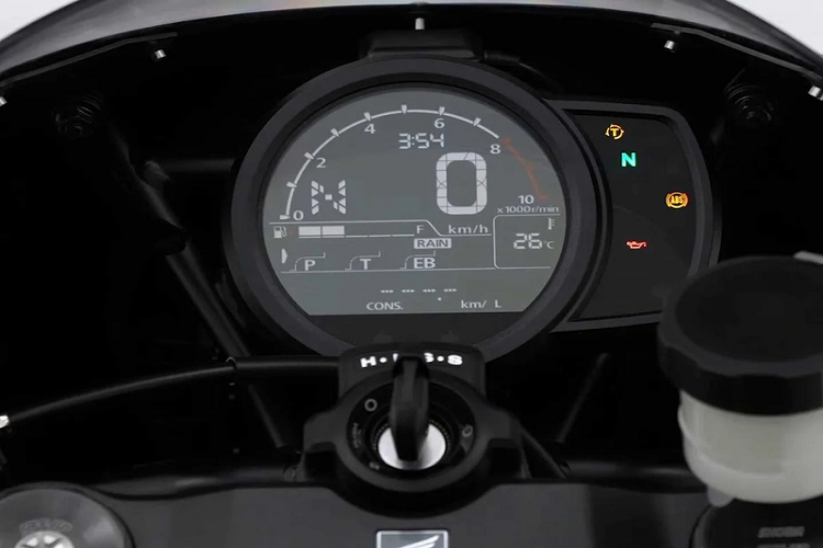 Cung cấp năng lượng cho Honda Hawk 11 sẽ là động cơ 1082,96 cc làm mát bằng nước giống với Africa Twin, trên Africa Twin, cỗ máy này sản sinh công suất 100 mã lực và mô-men xoắn 104,3 Nm.