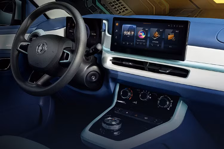 Dongfeng Nano Box cung cấp cho người dùng 4 tùy chọn màu ngoại thất kết hợp với các điểm nhấn màu trắng hoặc vàng.