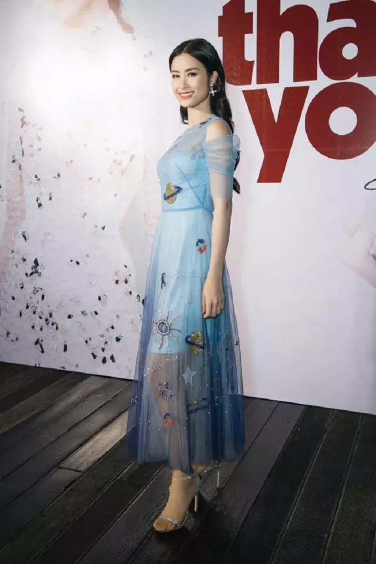 Dong Nhi choi ca cay hong canh sen, dan mang dong loat CHE-Hinh-5