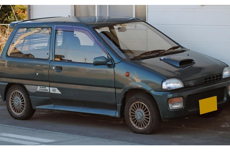 Theo báo chí Nhật Bản, mẫu xe SUV Subaru Rex 2023 sẽ được trang bị động cơ xăng DOHC hút khí tự nhiên, dung tích 1.2L, sản sinh công suất tối đa 87 mã lực và mô-men xoắn cực đại 113 Nm. Trong khi đó, động cơ xăng tăng áp 1.0L và hệ truyền động hybrid mang tên e-Smart của Toyota Raize không được dùng cho Subaru Rex mới.