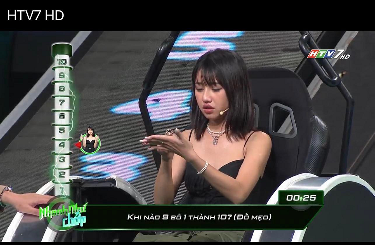 Cau do 'Khi nao 9 bo 1 thanh 10', hoc sinh gioi 'bo tay