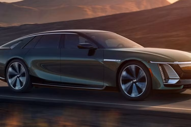 Xe được sản xuất tại nhà máy của General Motors ở Warren, Michigan. Hãng sẽ chỉ làm tối đa hai chiếc xe mỗi ngày và không quá sáu chiếc được thực hiện cùng một lúc, với tổng thời gian cho mỗi chiếc từ khi đặt hàng đến khi giao hàng dự kiến sẽ mất hàng tháng tùy thuộc vào mức độ cá nhân hóa mà khách hàng yêu cầu.