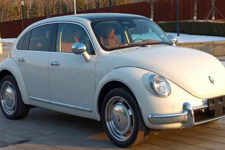 Chỉ biết rằng mẫu xe này sẽ dùng pin bậc ba CATL, không phải LFP, nên sẽ có giá không hề rẻ.