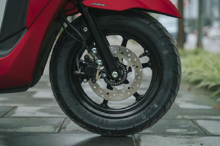Yamaha FreeGo gia 30 trieu dong - xe ga co phanh ABS cho phai manh-Hinh-3