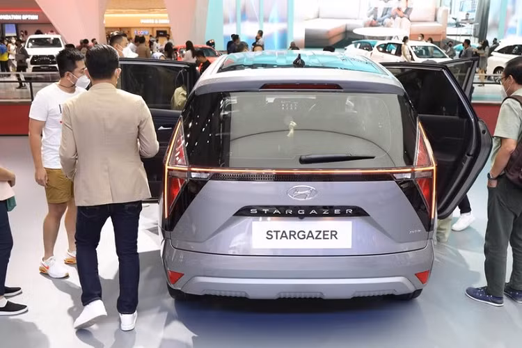 Sau khi kết thúc triển lãm này, hãng Hyundai đã bán được số xe kỷ lục là 3.619 chiếc cho khách hàng Indonesia. So với kết quả của năm ngoái, lượng xe Hyundai bán ra trong triển lãm GIIAS 2022 cao hơn gấp đôi. Mẫu xe bán chạy nhất của Hyundai trong triển lãm GIIAS năm nay chính là Stargazer với kết quả 1.585 xe.