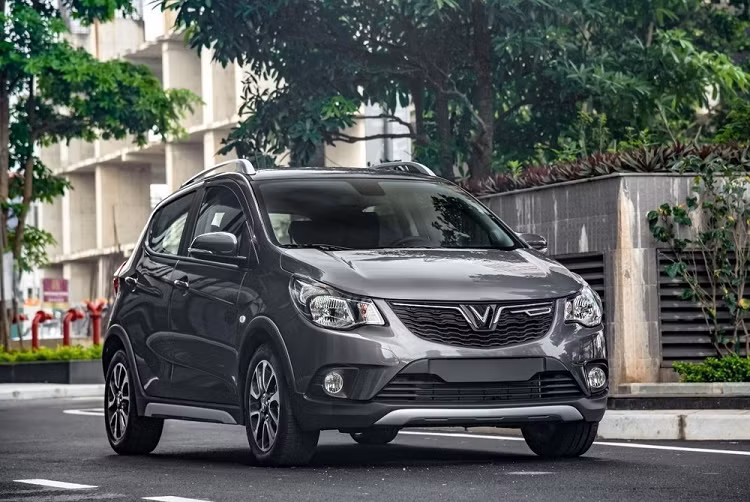 VinFast Fadil ban ra hon 2.500 xe trong thang 3/2022 nho uu dai-Hinh-2