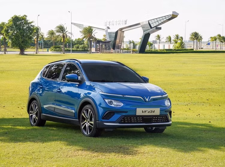 VinFast Fadil ban ra hon 2.500 xe trong thang 3/2022 nho uu dai-Hinh-3