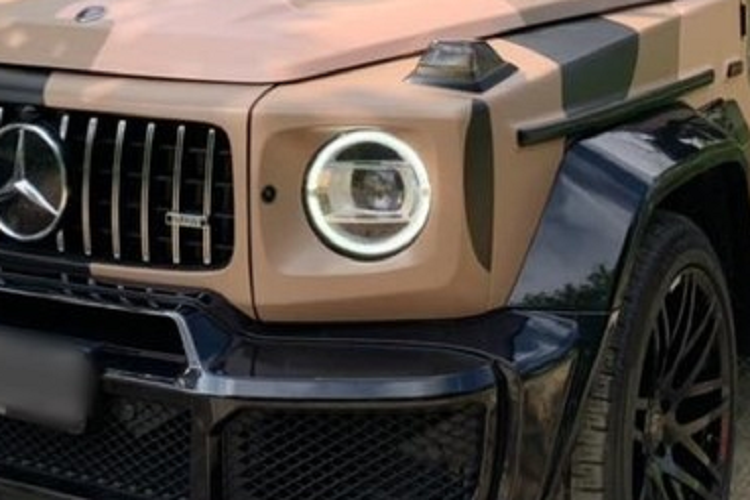 Những hình ảnh về chiếc xe Mercedes-AMG G63 của ông Đặng Lê Nguyên Vũ mới được đăng tải lên mạng cho thấy chiếc SUV hạng sang "quốc dân" này đã được nâng cấp bản độ body kit của Brabus